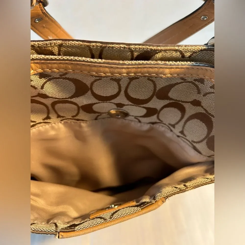 Coach Hampton Signature Brown Tote Bag F13077
